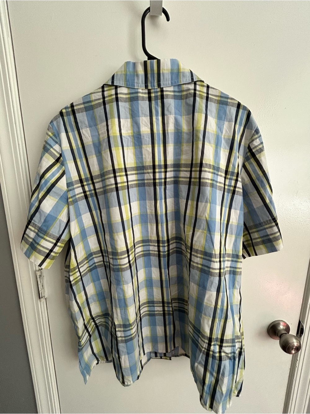Elizabeth by Liz Claiborne, Women Plaid Shirt - Picture 4 of 13